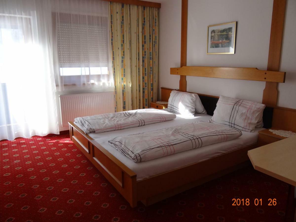 Gaestehaus Walch-Riml Imst Kültér fotó